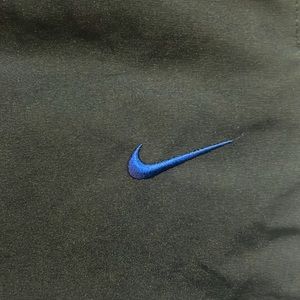 MENS Large Nike Warm Up pants.